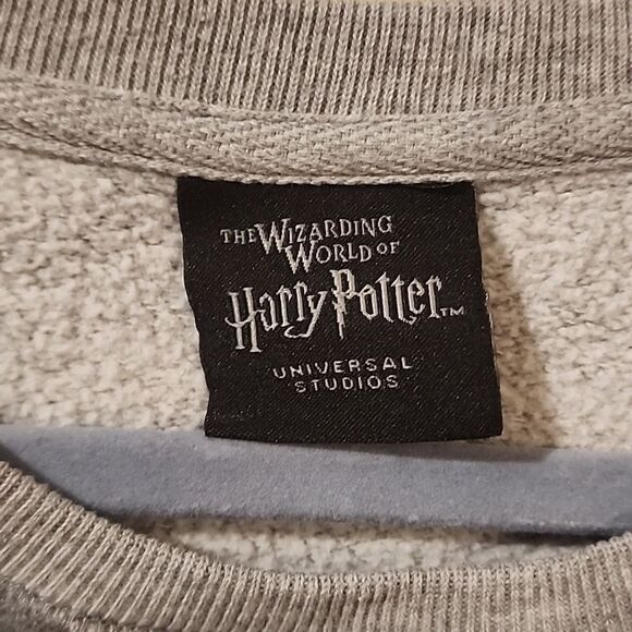 Harry Potter Hufflepuff sweatshirt Size small - Picture 4 of 5